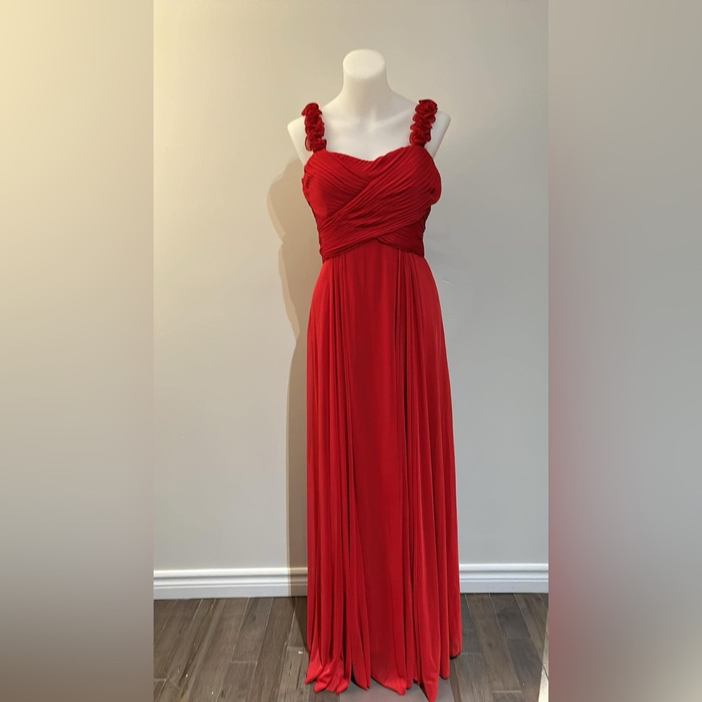 Party / Gala dresses
Evening dresses
Graduation dresses